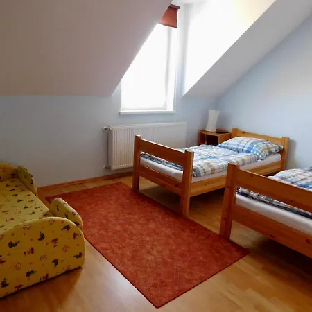 Csetaj Vendeghaz Guest house Hajos